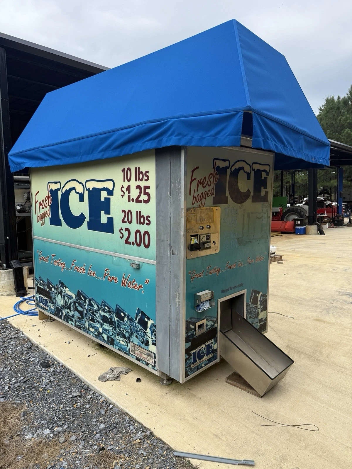 Kooler Ice Vending Machine
