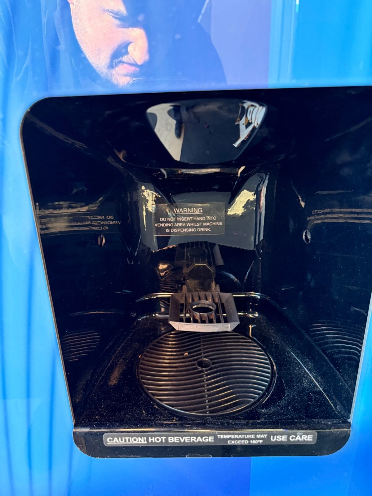 Crane Voce Media Coffee Vending Machine Model 605 - Image 7