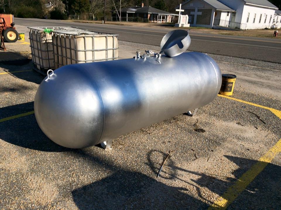 Buy 320 gallon propane gas tank for sale - Image 2