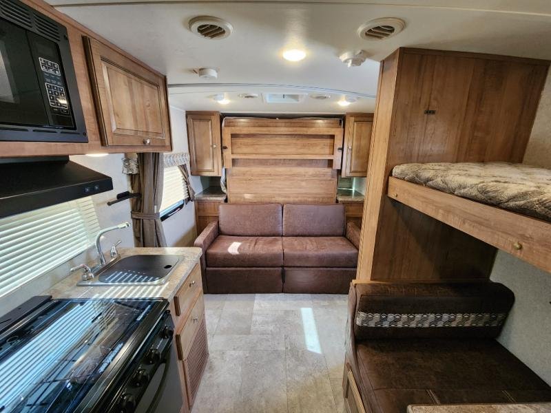 Used 2018 Forest River RV Rockwood Mini Lite 1902 - Image 3