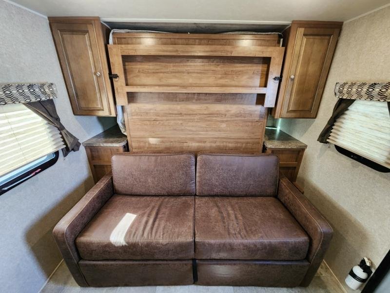 Used 2018 Forest River RV Rockwood Mini Lite 1902 - Image 7