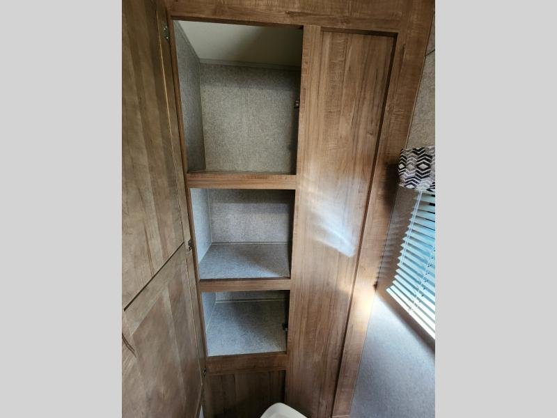 Used 2018 Forest River RV Rockwood Mini Lite 1902 - Image 17
