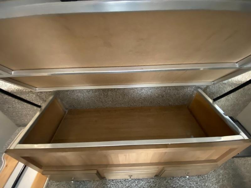 Used 2019 Forest River RV Rockwood Ultra Lite 2604WS - Image 20