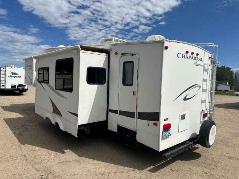 Used 2009 Coachmen RV Chaparral 299TSB - Image 5