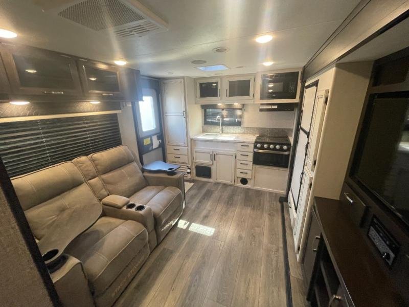 Used 2020 Jayco Jay Feather 22RK - Image 4