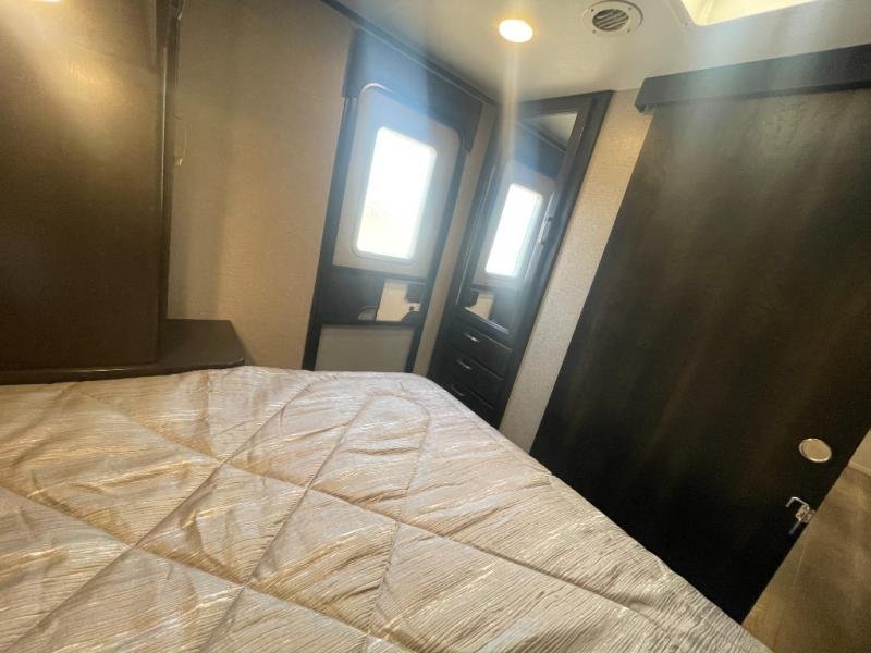Used 2020 Jayco Jay Feather 22RK - Image 14