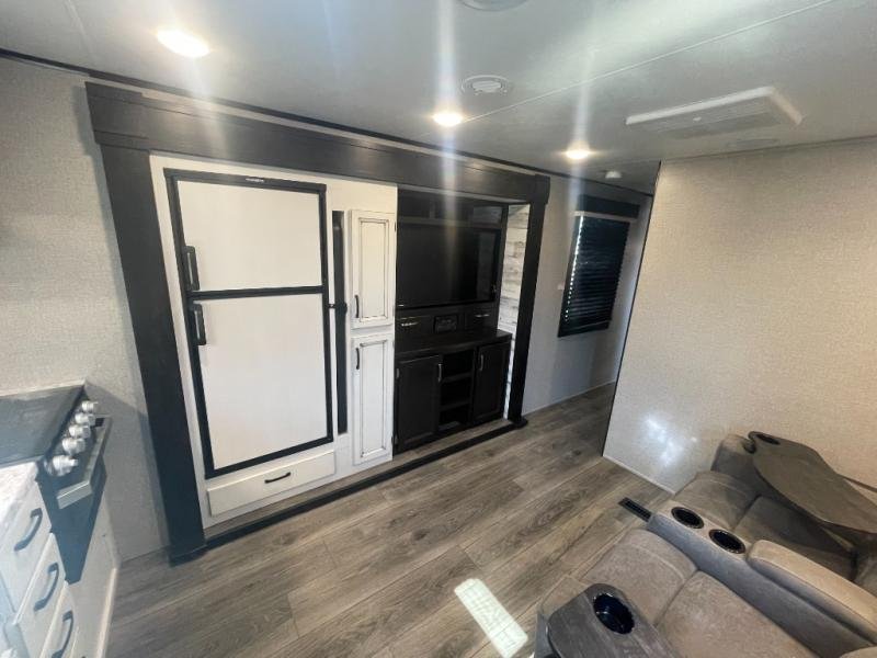 Used 2020 Jayco Jay Feather 22RK - Image 9