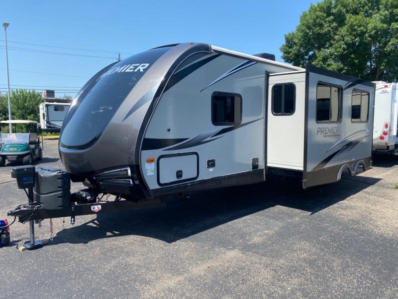 Used 2019 Keystone RV Premier Ultra Lite 26RBPR - Image 3