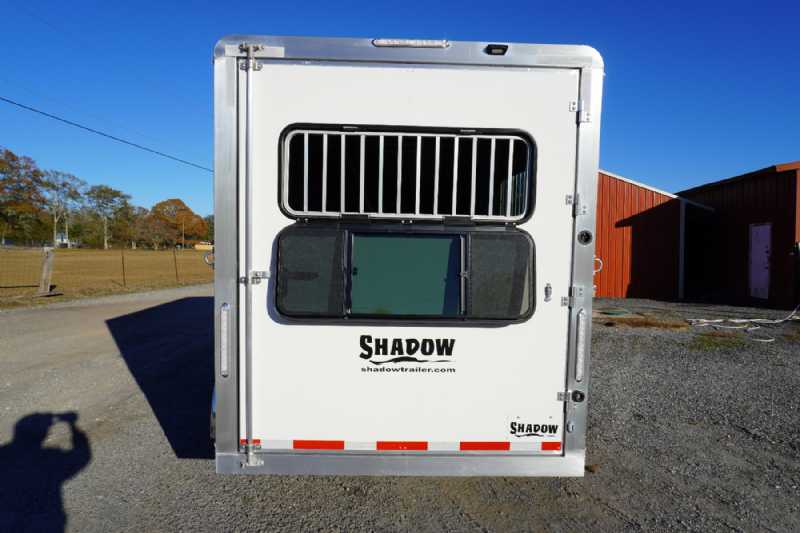 New 2026 Shadow 3HBPDLX 3 Horse Trailer with 2' Short Wall - Image 13
