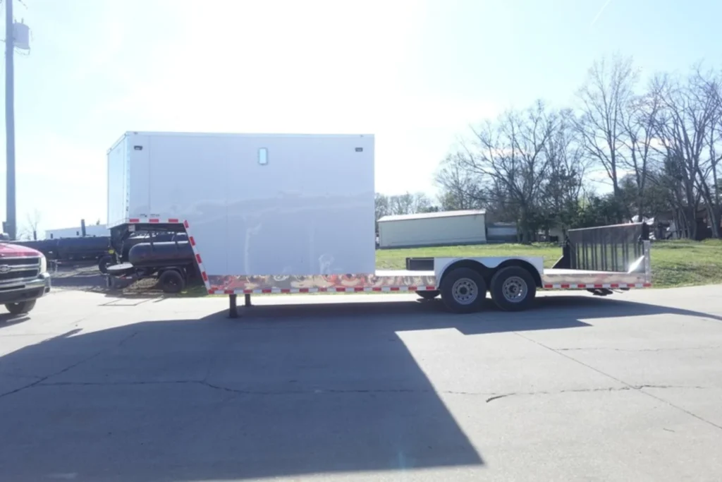 8.5x32 Gooseneck Hybrid Enclosed Trailer with (2) 7K Axles and 50 AMP Electrical Package